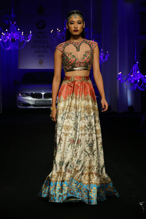 Picture of the BMW IBFW 2014: Shane and Falguni Peacock show